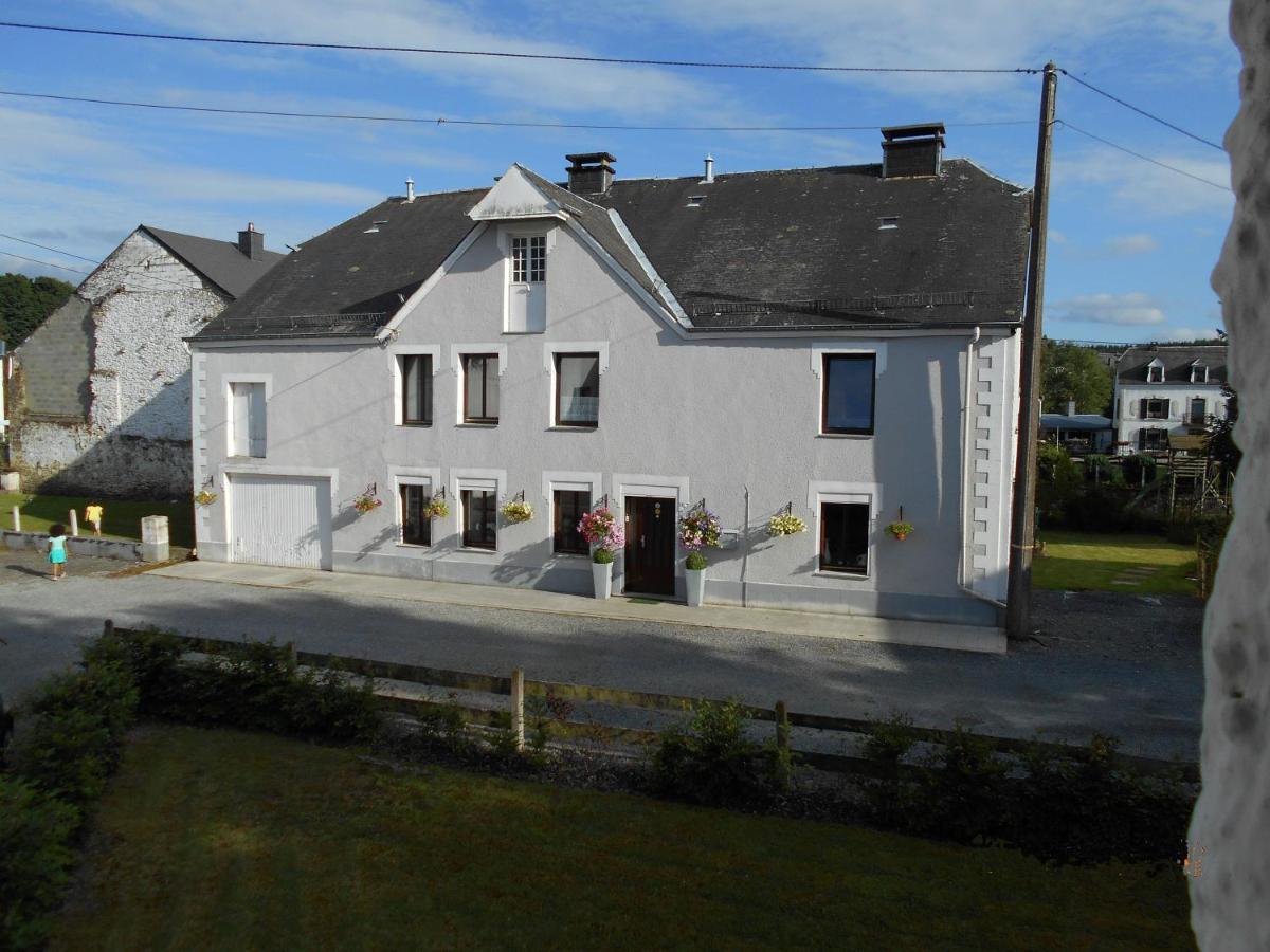Sur La Rive Vierre Villa Suxy Dış mekan fotoğraf